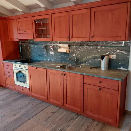 Crandola 別荘 Oira